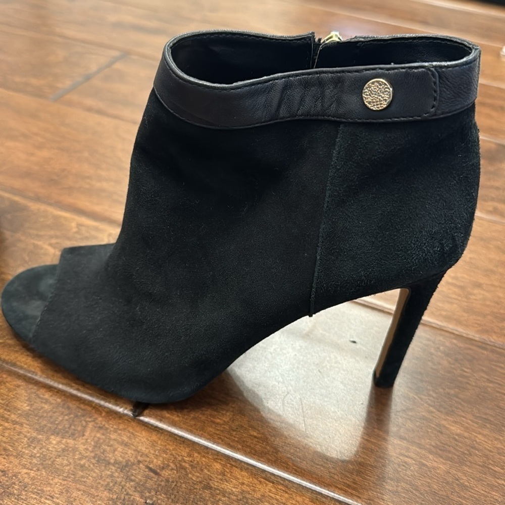 Good condition suede booties - Picture 4 of 5